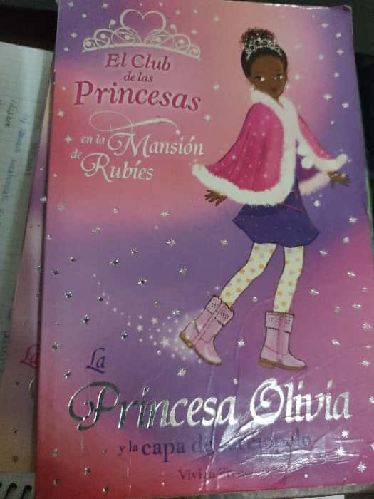 La princesa Olivia y la capa de terciopelo – «Descubre el misterio de Olivia: La capa de terciopelo que cambió su vida para siempre»