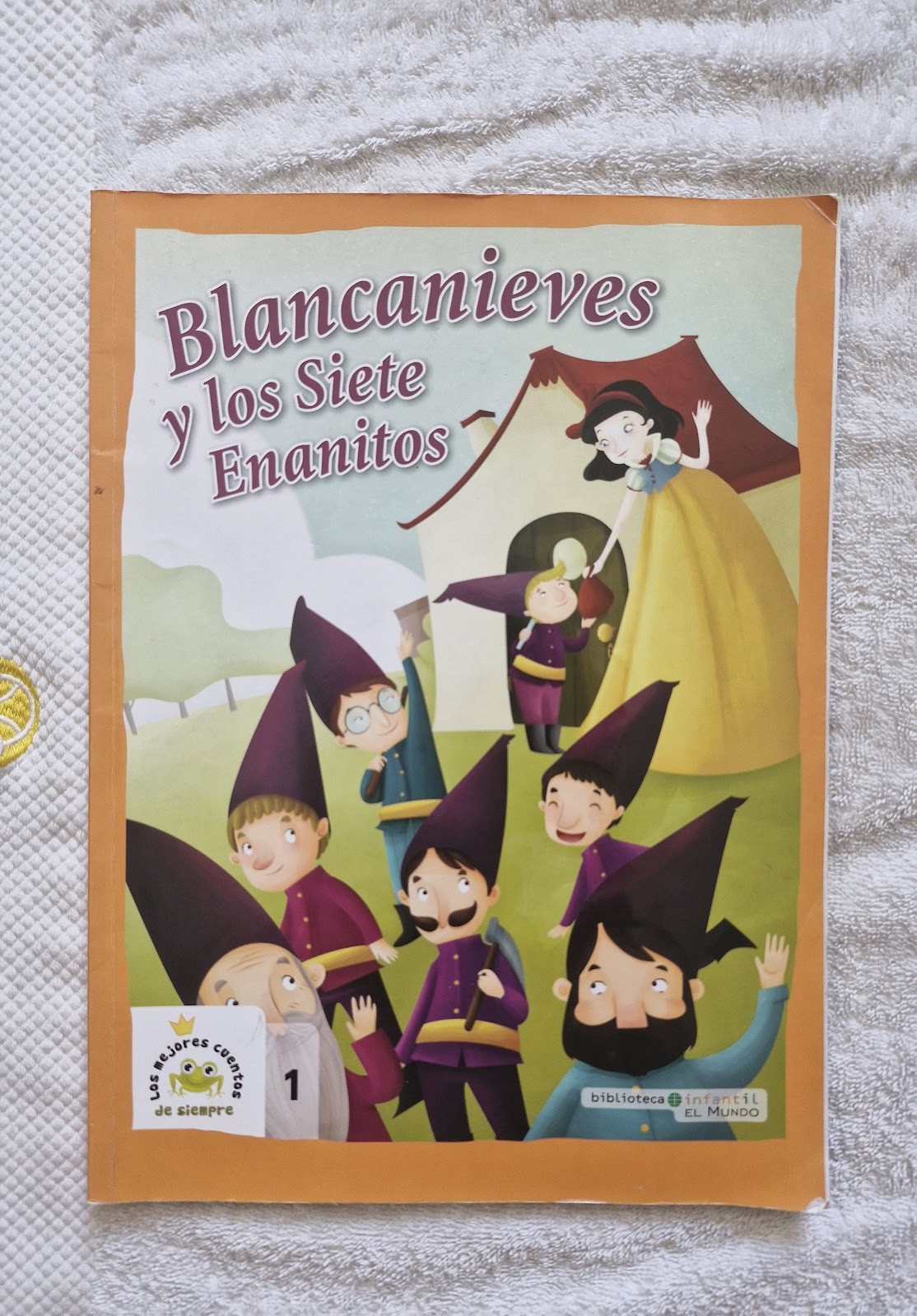 Blancanieves y los siete enanitos.