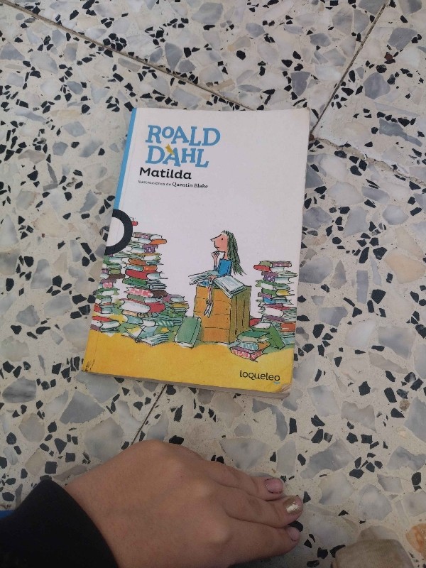 Matilda – «Descubre por qué la niña más mágica del siglo se convirtió en una leyenda: ¡La historia de Matilda, la niña que cambió el mundo!»