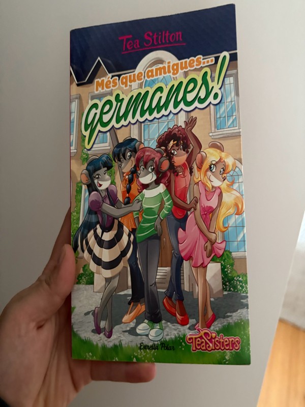 Més que amigues…Germanes Més que amigues…Germanes