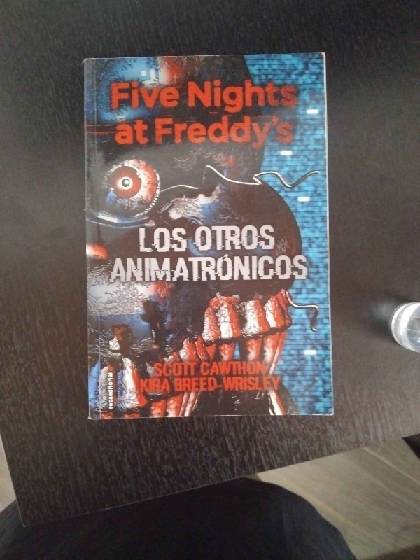 Los otros animatrónicos Los otros animatrónicos