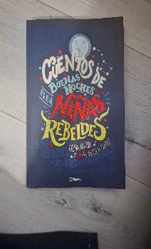 Cuentos de buenas noches para niñas rebeldes