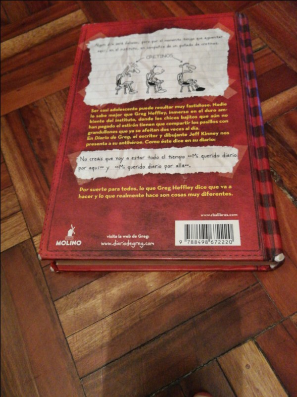 El diario de Greg. Un pringao total – «Descubre el humor inolvidable de Greg Heffley: ¡El diario de un pringao total!»