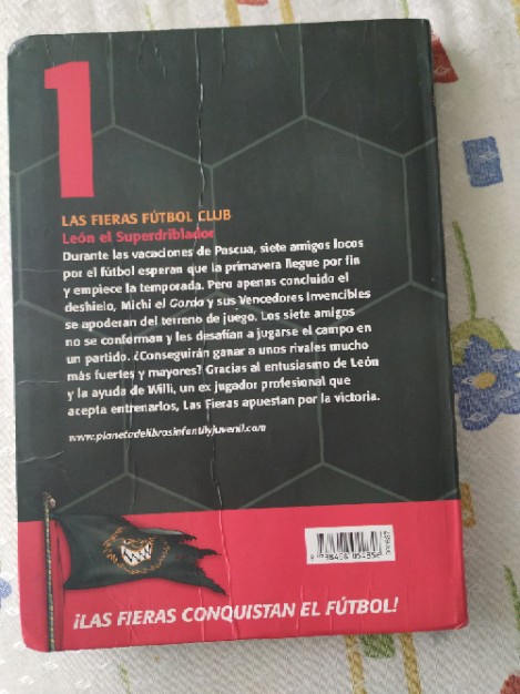 León el Superdriblador – «¡Descubre el secreto detrás del disparo perfecto! León, el Superdriblador: Una odisea de pasión y perseverancia»