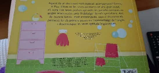 El meu primer diccionari dangles – «Descubre el Tesoro del Diccionario: Una Oda a la Poesía con El meu primer diccionari dangles de Beascoa»