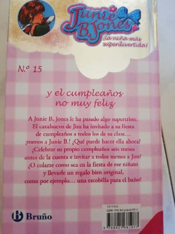 Junie B. Jones y el cumpleaños no muy feliz – «¡Feliz cumpleaños…no! La aventura más divertida de Junie B.»