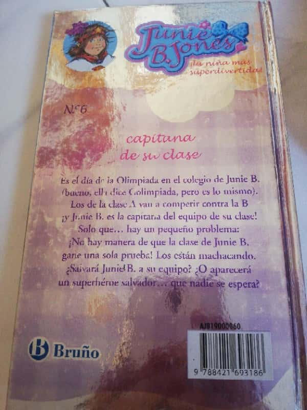 Junie B. Jones capitana de su clase – «La rebelde más divertida del año: ¡Crea tu propia aventura con Junie B. Jones!»