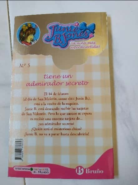 Junie B. jones tiene un admirador secreto