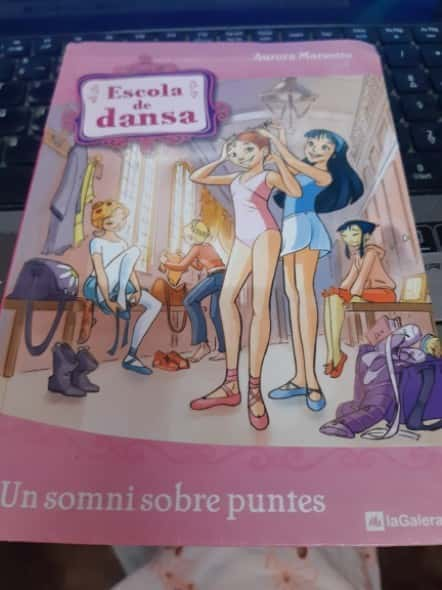 Escola de dansa 1. Un somni sobre puntes