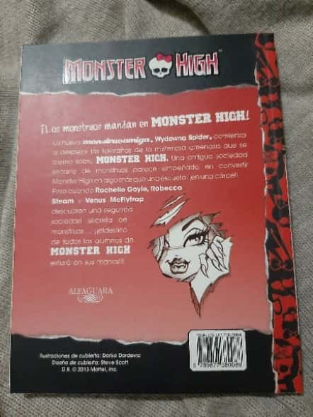 Monster High, más que amigas monstruoamigas