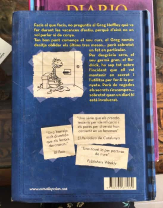 Diari del Greg 2. El Rodrick mana – «¡Desafíos en el ático: Un día más en Diario del Greg 2, el manantial de risas de Rodrick para ti!»