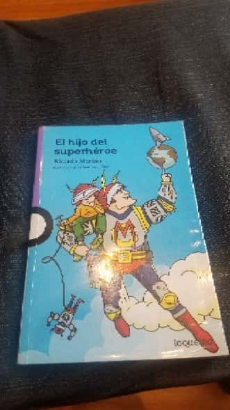 El hijo de super héroe 