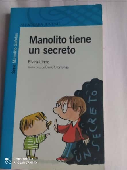 Manolito tiene un secreto – «Descubre el secreto más oscuro de Manolito: El libro que cambió todo»