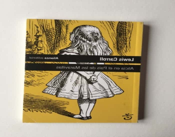 Alicia en el Pais de las Maravilllas / Alices Adventures in Wonderland – «Desciende al Absurdo: Alicia se Adentra en el Pais de las Maravillas (ISBN 9788420664286)»