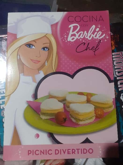 cocina con Barbie chef 