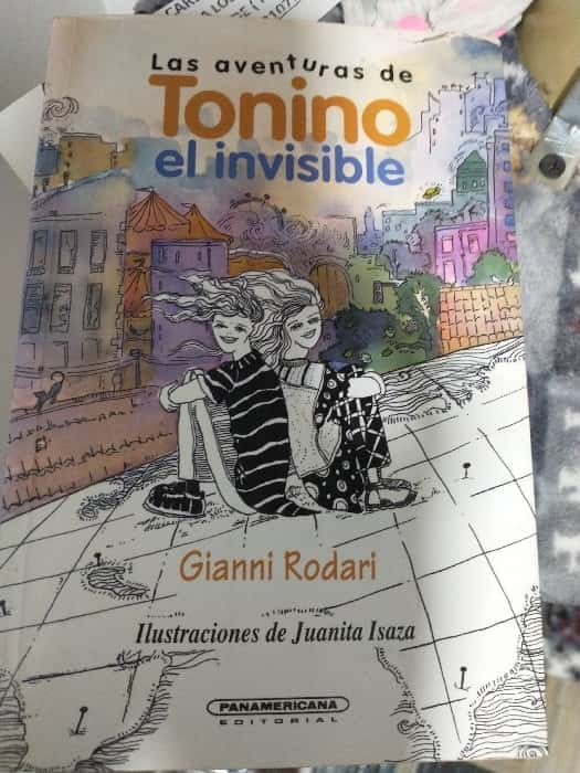 Las Aventuras de Tonino el Invisible – «¡Descubre el Secreto más Mágico de la Infancia: ‘Las Aventuras de Tonino el Invisible’ de Gianni Rodari, ¡La Clásica que Cambió todo!»