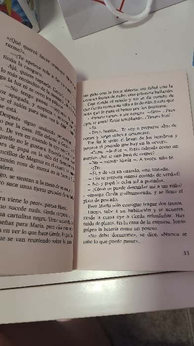 Una Bruja En Casa – «¡Descubre el Misterio que cambió mi vida: Una Bruja En Casa»