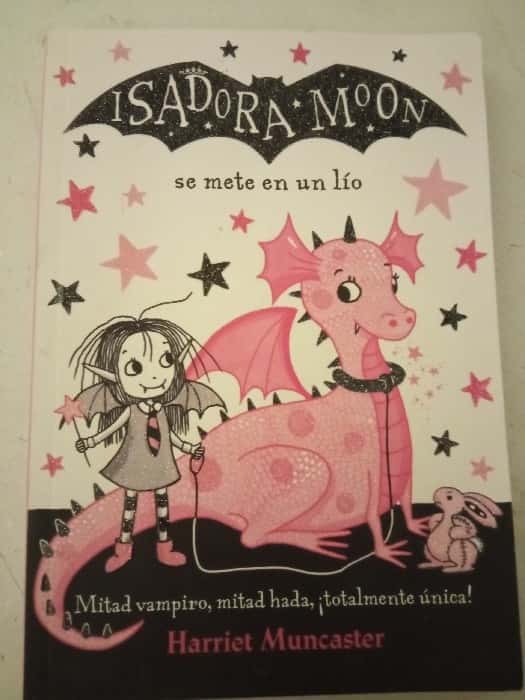 Libro de segunda mano: Isadora Moon se mete en un lío