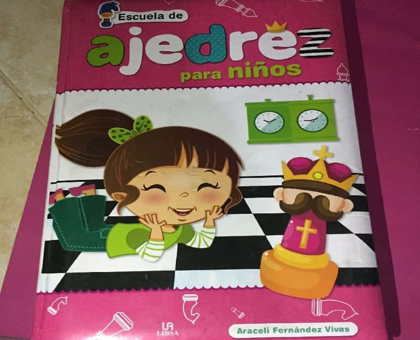 Ajedrez para niños  – «¡Desafía tu mente! «Ajedrez para niños» de Araceli Fernández Vivas: Crea estrategias ganadoras desde pequeño»