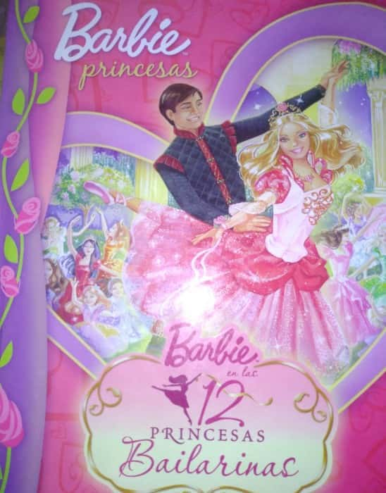 Barbie en las 12 princesas bailarinas  – «Despierta a tu fierecilla: ¡Barbie revoluciona las 12 princesas bailarinas!»