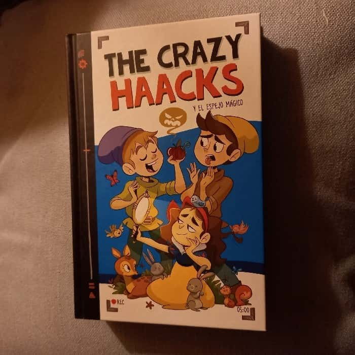 The Crazy Haacks y el espejo mágico – «Descubre el Secreto del Espejo: La Historia Extraña de The Crazy Haacks y su Viaje al Infierno en ‘El Espejo Mágico'»