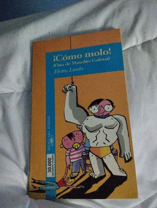 ¡Como Molo! – «¡Descubre el Secreto detrás del Poder: ¡Como Molo!, una novela inolvidable de Elvira Lindo»