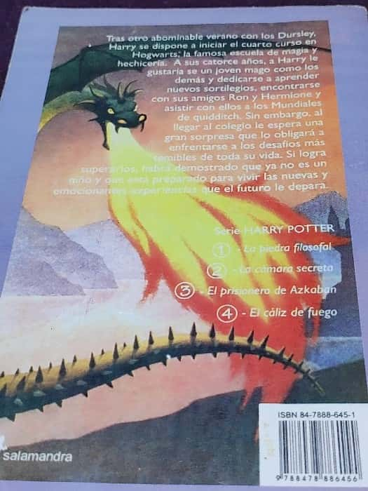 Harry Potter y el Cáliz de Fuego – «Descubre el Poder del Cáliz: Una Nueva Aventura en el Mundillo Mágico con Harry Potter y J.K. Rowling»