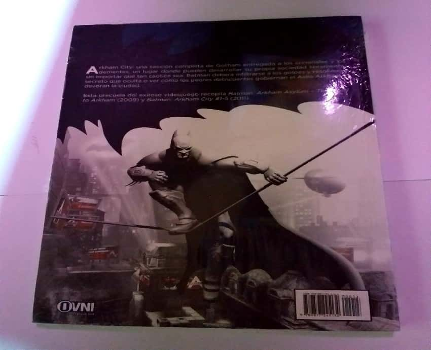 Batman "Arkham City". Colección 80 Aniversario 