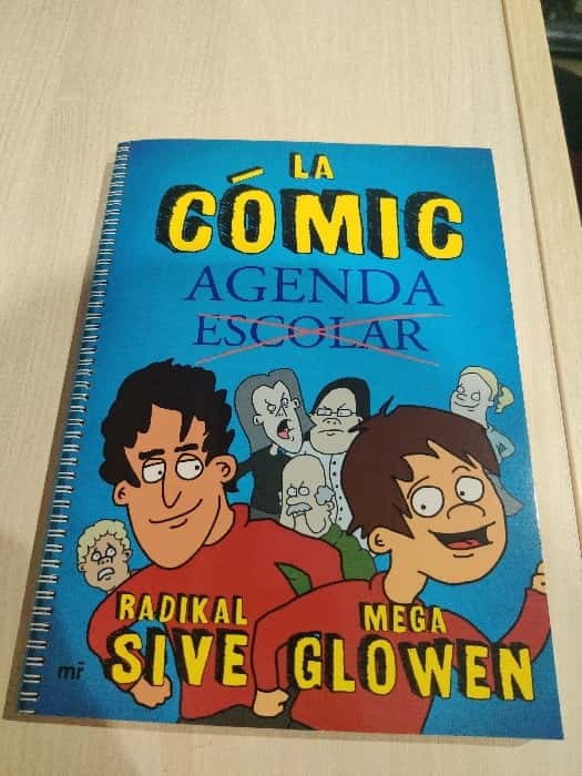 Libro de segunda mano: La cómic agenda escolar