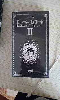 ¡Descubre el misterio del Death Note Black Edition! Una odisea por la justicia y la venganza