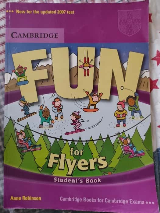 Libro de segunda mano: Fun for Flyers Students Book