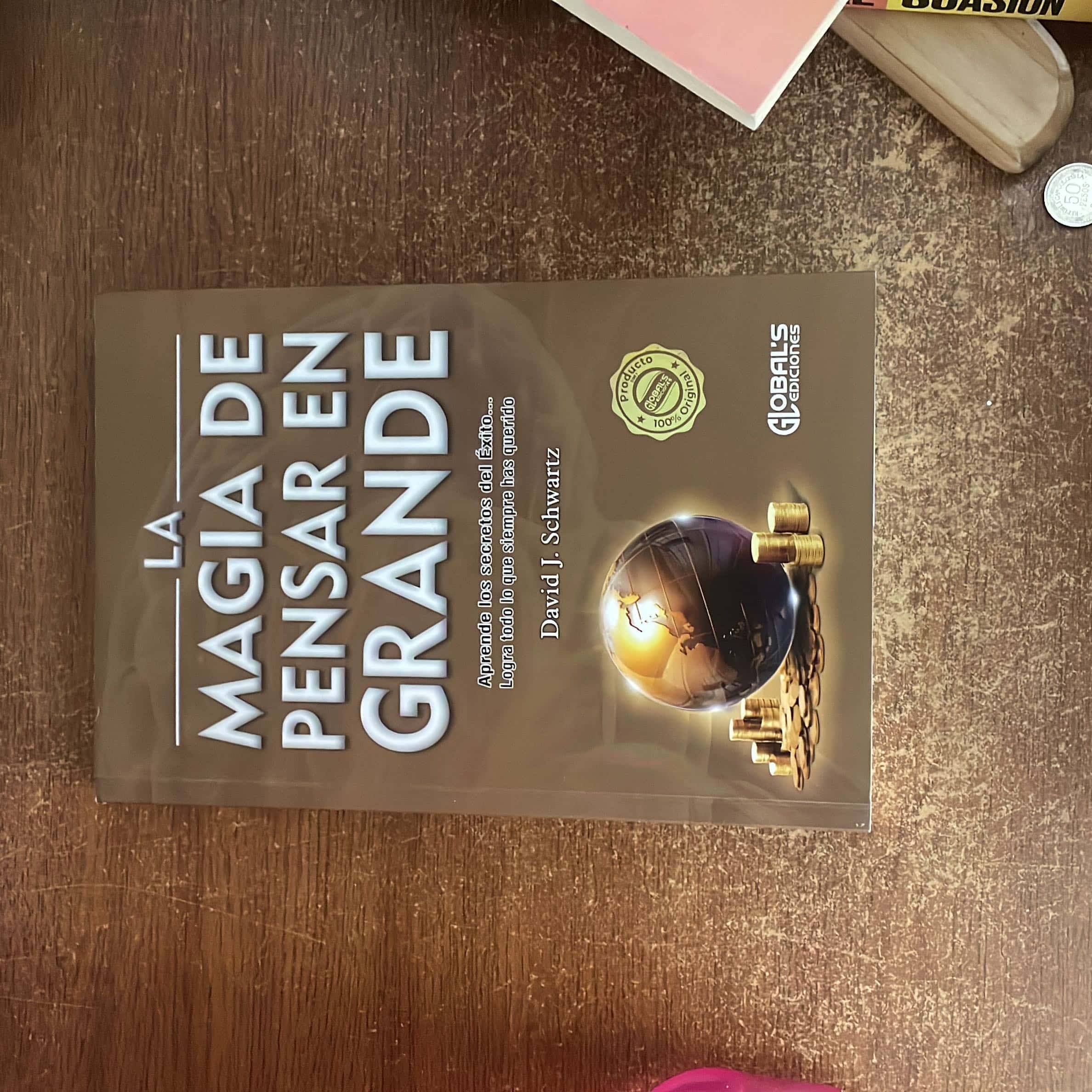 Libro de segunda mano: La magia de pensar en grande 