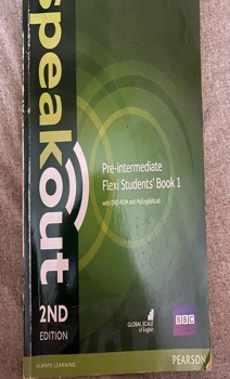 ¡Descubre la magia del inglés con Speakout Pre-Intermediate 2nd Edition Flexi Students Book 1 with Myenglishlab Pack!