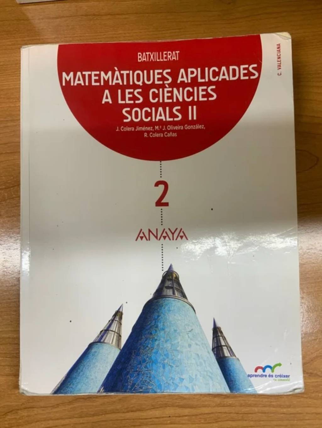 Matemàtiques aplicades a les ciències socials II