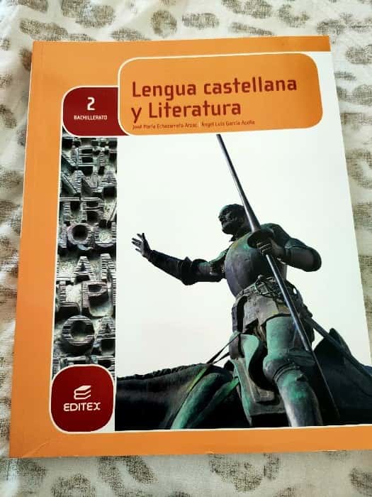 Libro de segunda mano: Lengua castellana y Literatura 2o Bachillerato (LOMCE)