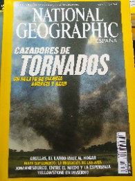 Libro de segunda mano: Cazadores de Tornados