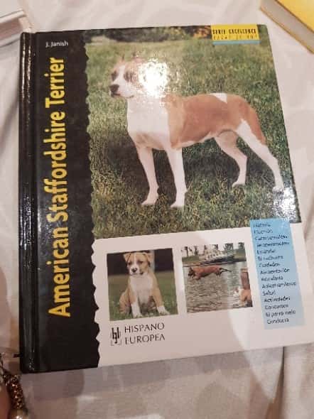 Libro de segunda mano: American Staffordshire Terrier (Excellence)