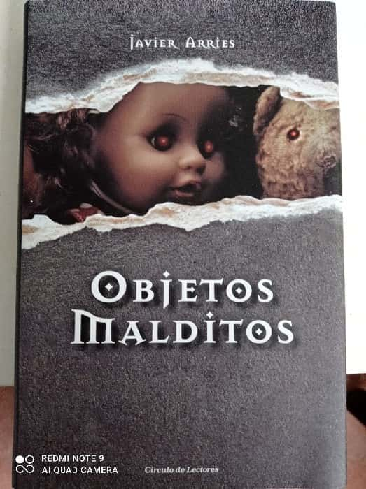 Adéntrate en el Misterio: «Objetos Malditos» – Una Inmersión en lo Sobrenatural