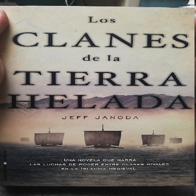 Libro de segunda mano: Los clanes de la tierra helada 