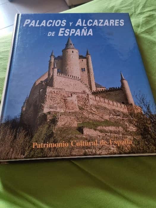 Libro de segunda mano: Palacios y alcázares de España