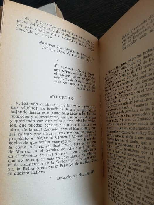 Descubre la Esencia de España a Través de sus Documentos con «La Historia de España en sus Documentos» de Fernando Díaz-Plaja