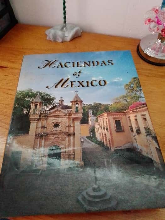 Libro de segunda mano: Haciendas of México