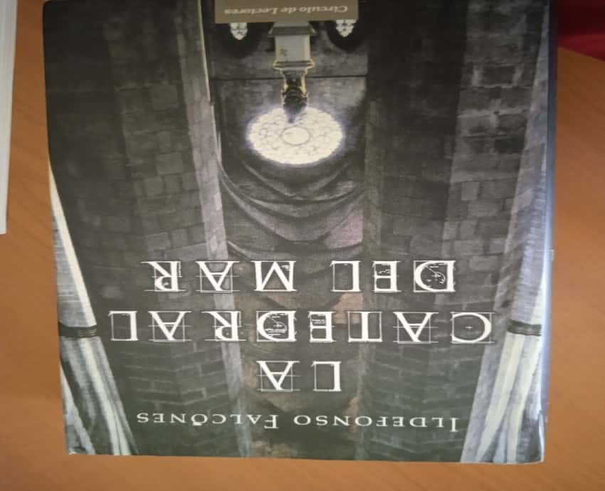 ¡Embárcate en un viaje épico con «La catedral del mar» y descubre la grandeza de una obra maestra literaria!