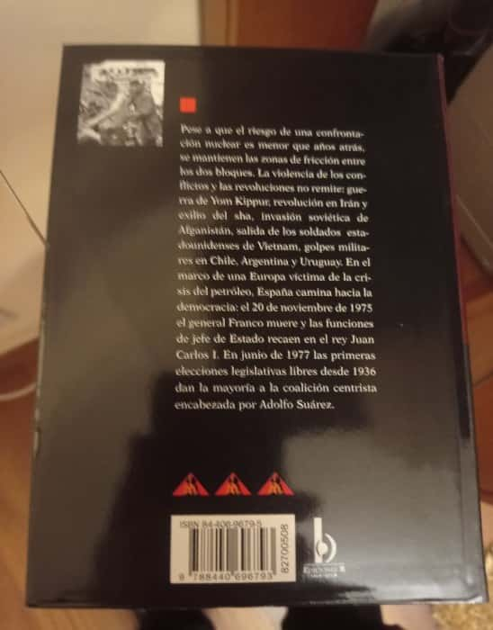 Años de Crisis y Democracia – Michel Pierre Revela el Pulso de una Época