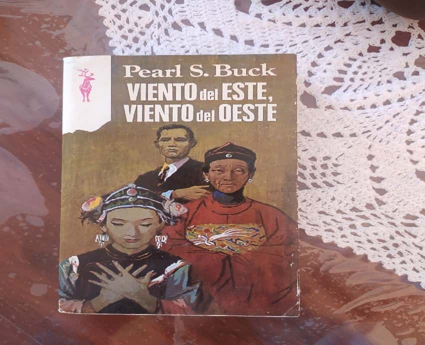 Viento del Este, Viento del Oeste: Una Historia de Encuentros y Desafíos