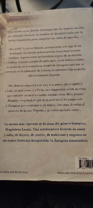 Explora la Magia Oculta: «La Casa de los Dioses de Alabastro» de Magdalena Lasala