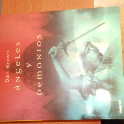 Libro de segunda mano: Angeles y Demonios