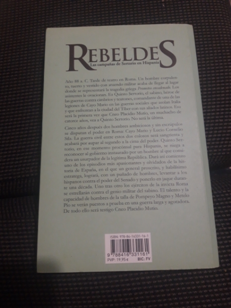 Imagen 2 del libro Rebeldes 