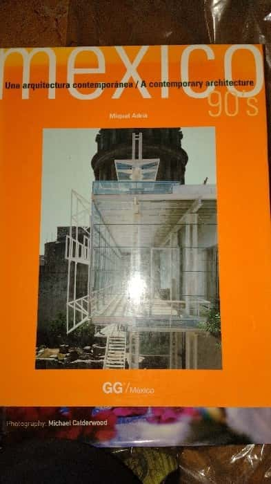 Reminiscencias Vibrantes: Reseña de «México 90s» de Miquel Adrià