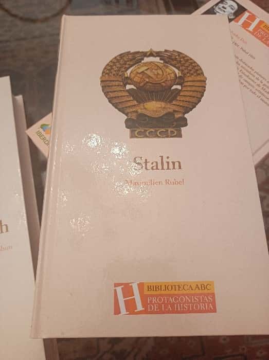 Descifrando los Misterios de Stalin